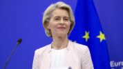 Presiden Komisi UE Ursula von der Leyen